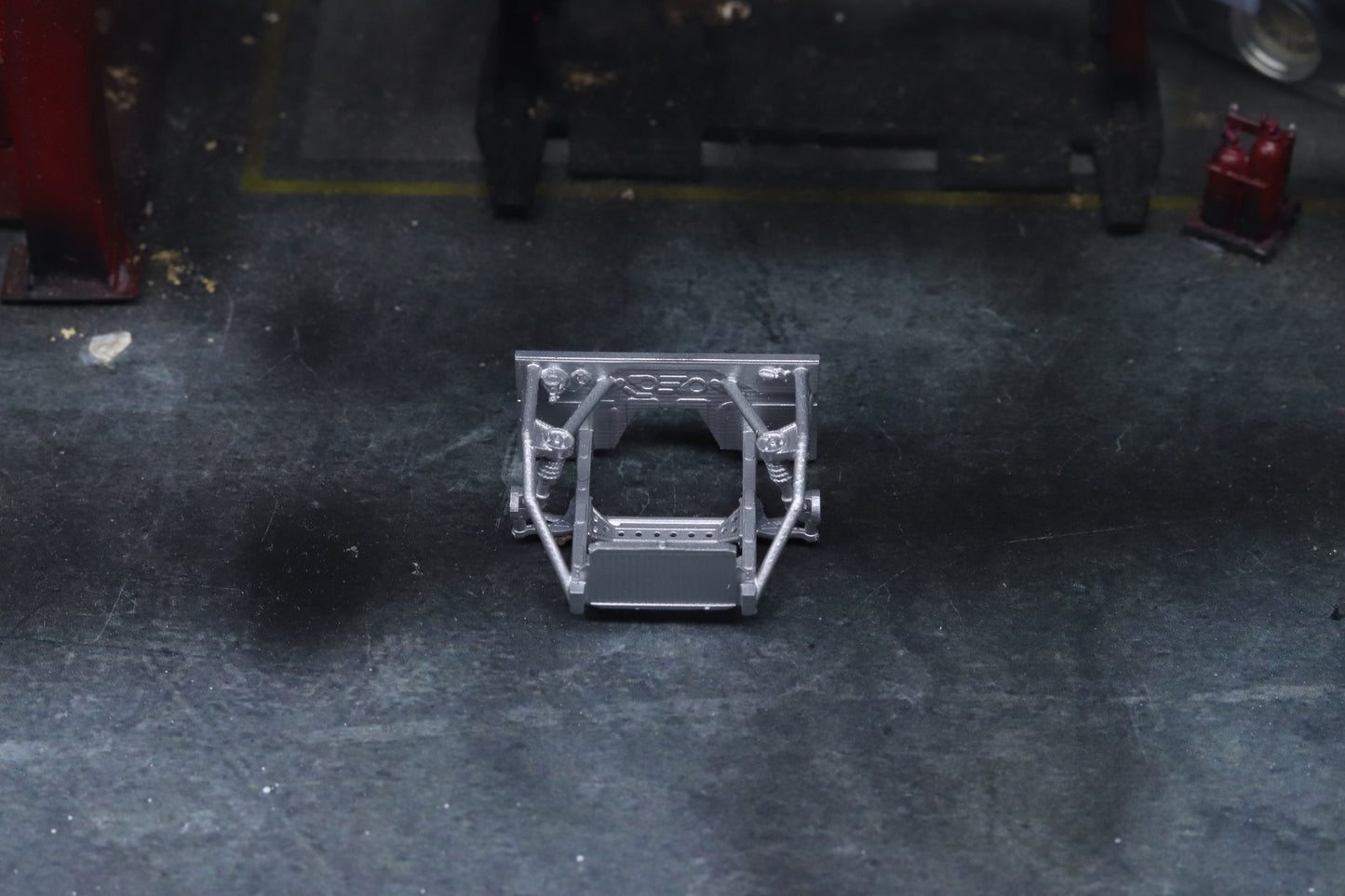 Part Diecast 1/64 Front Frame Tube Universal.